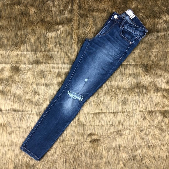 Garage Mid-Rise Skinny Jeans - Picture 4 of 7